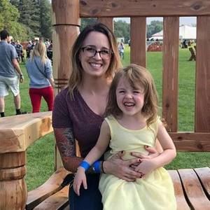 Meet your Posher, Alexis